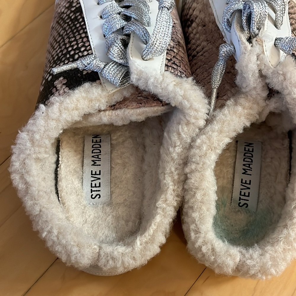 Excellent Condition Steve Madden Polaris Reptile … - image 3